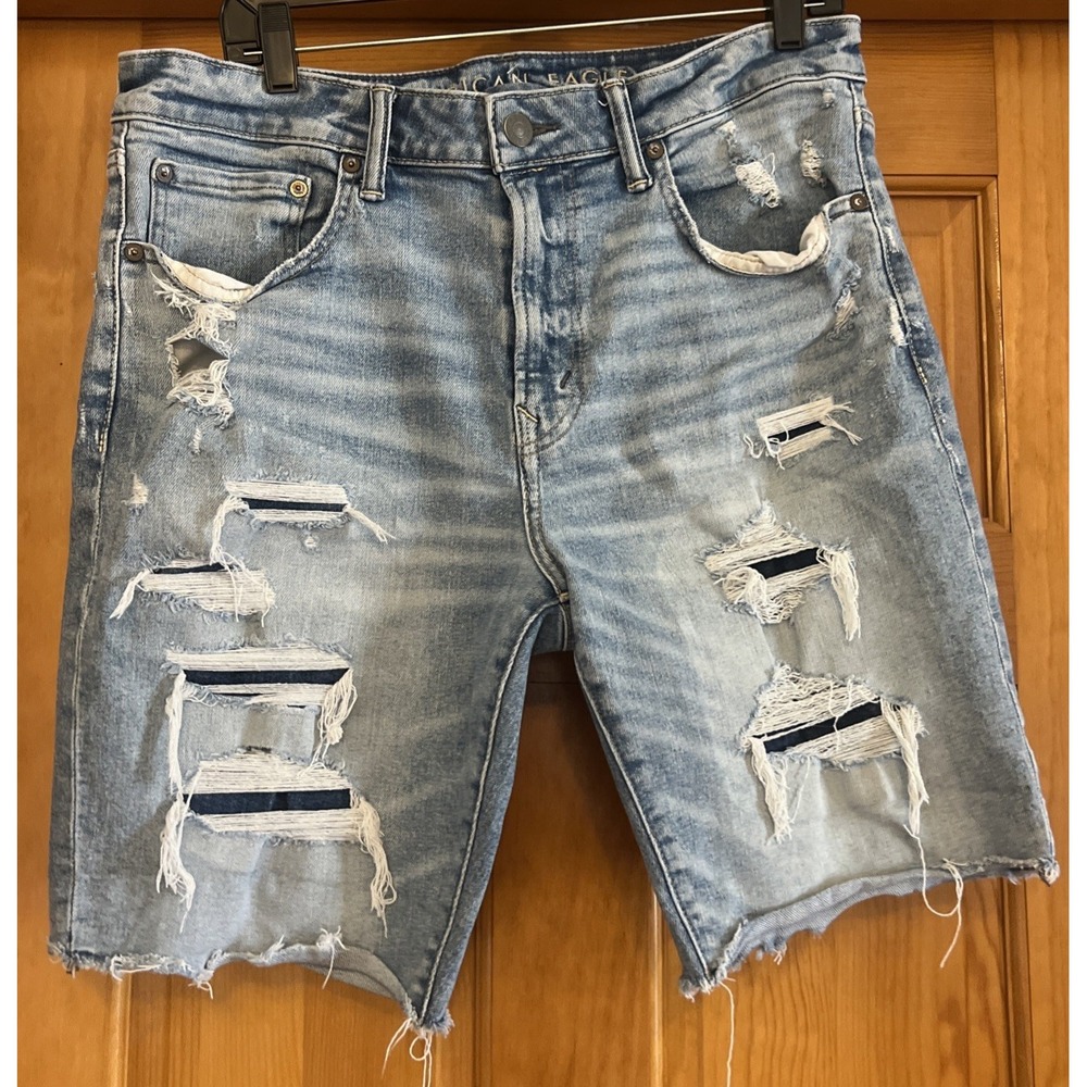 American Eagle Next Level Airflex Distressed Cut Off Men's Denim Shorts Sz 34